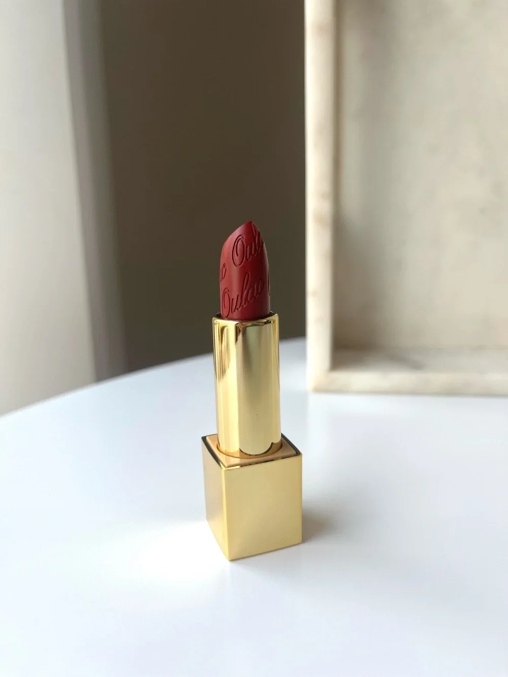 OULAC Metallic Shine Lipstick, Wine Red, One Last Kiss (14) NIP